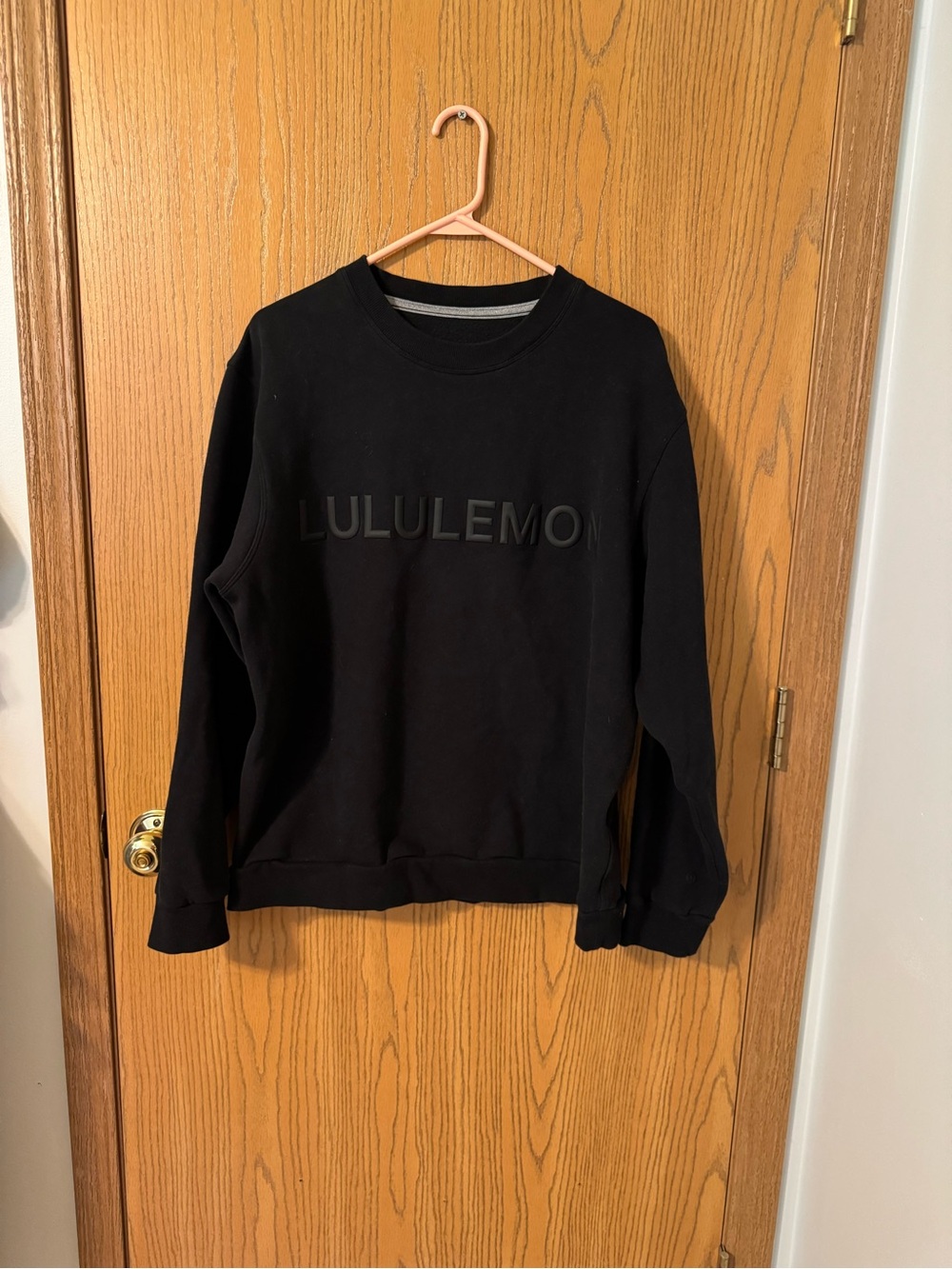 Lululemon Black Crewneck Sweatshirt Large Tonal Logo Pullover